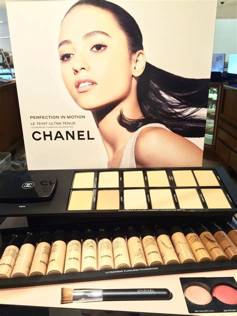 reviews on chanel le teint ultra tenue ultrawear flawless foundation|chanel ultra le teint powder.